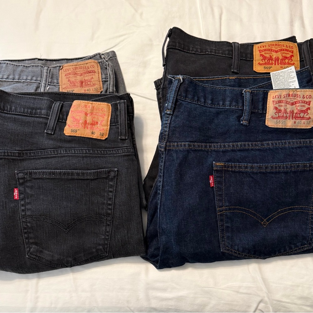 Levi's 569 - Relaxed Fit Men's Jeans - Black, Gray, and Blue